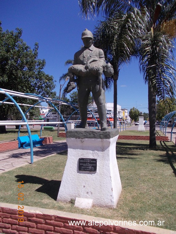 Foto: Plaza 25 de Mayo Corral de Bustos - Corral De Bustos (Córdoba), Argentina