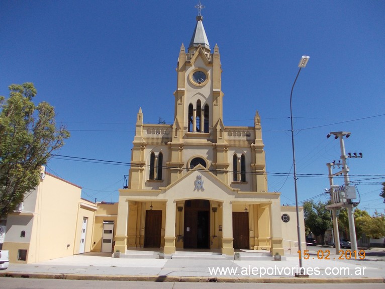 Foto: Iglesia de Corral de Bustos - Corral De Bustos (Córdoba), Argentina