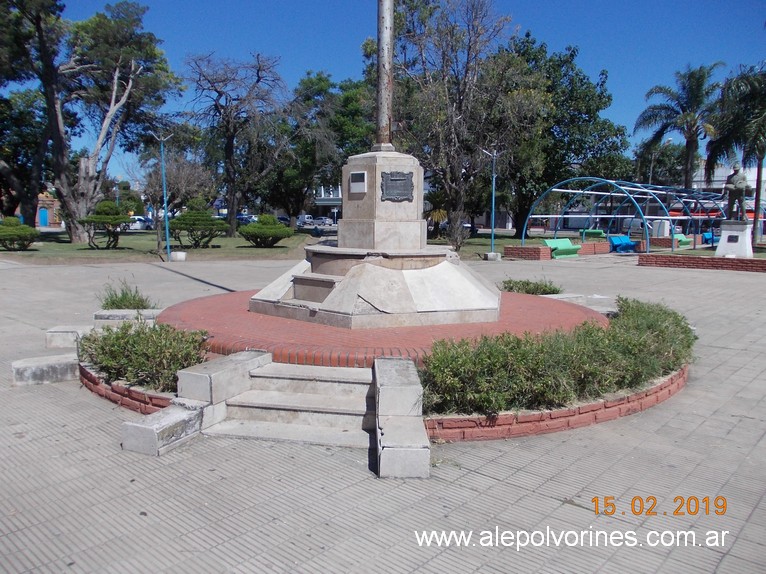 Foto: Plaza 25 de Mayo Corral de Bustos - Corral De Bustos (Córdoba), Argentina