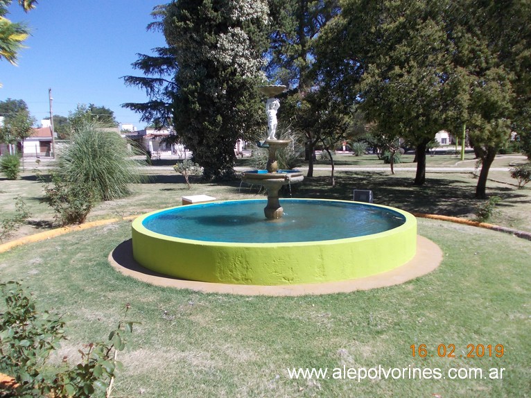 Foto: Plaza de Colonia Baron - Colonia Baron (La Pampa), Argentina