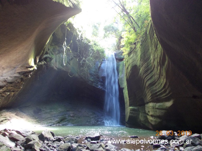 Foto: Cascata E Gruta Andorinhas - Riozinho BR - Rolante (Rio Grande do Sul), Brasil