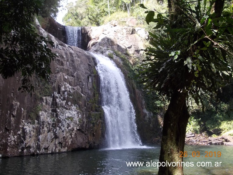 Foto: Cascata Tres Quedas  - Riozinho BR - Rolante (Rio Grande do Sul), Brasil