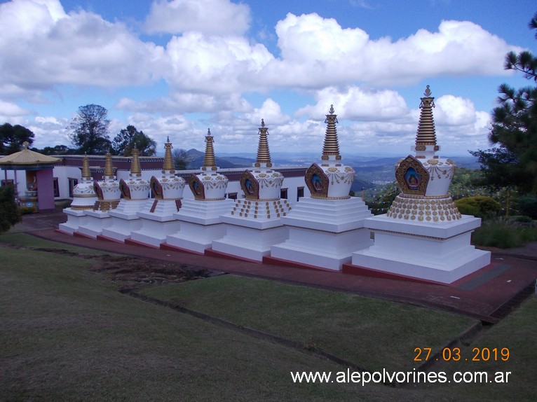 Foto: Tres Coroas BR - Templo Budista - Tres Coroas (Rio Grande do Sul), Brasil