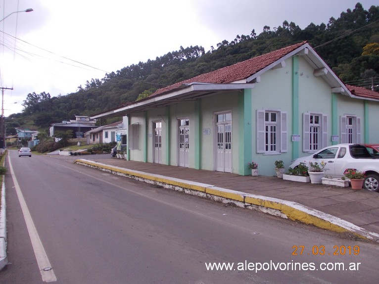 Foto: Estacion Barao BR - Barao (Rio Grande do Sul), Brasil