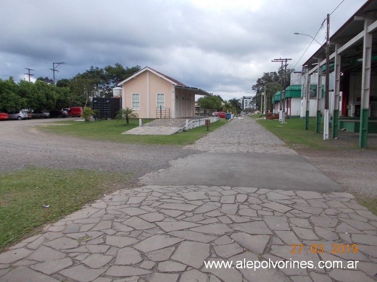 Foto: Estacion Salvador do Sul BR - Salvador Do Sul (Rio Grande do Sul), Brasil