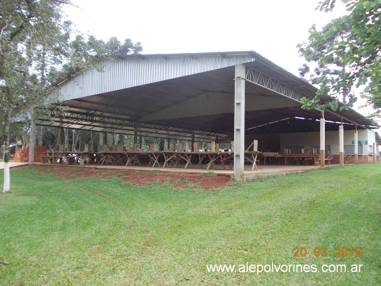 Foto: Salon Iglesia Ucraniana Sao Miguel - Prudentopolis - Prudentopolis (Paraná), Brasil