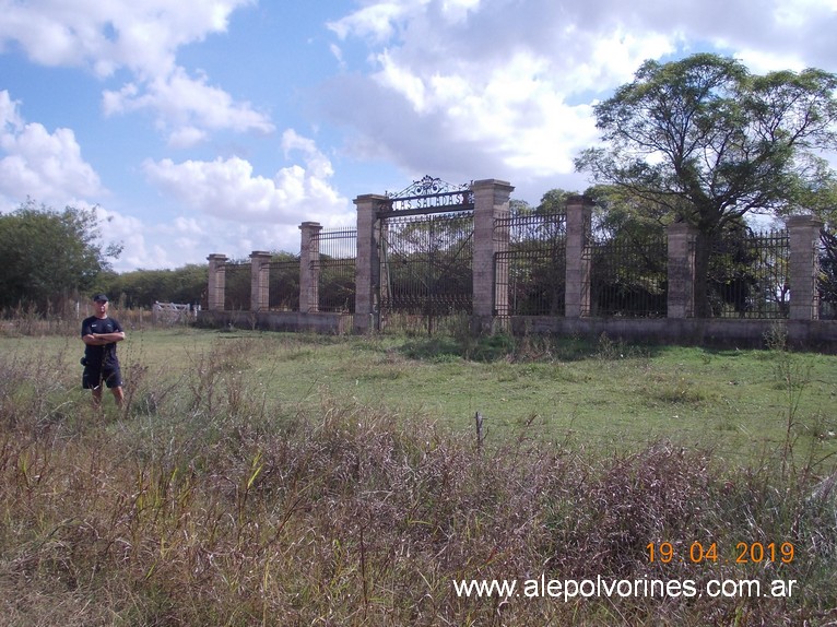 Foto: Apeadero Las Saladas - Hunter (Buenos Aires), Argentina