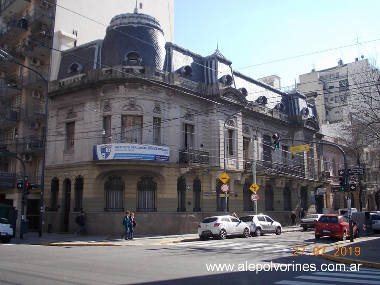 Foto: Caballito - Colegio JJ Urquiza - Caballito (Buenos Aires), Argentina