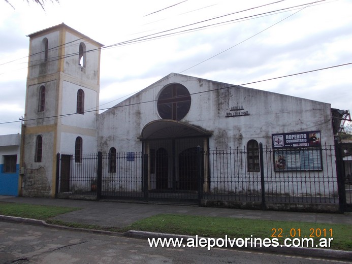 Foto: Capilla San Cayetano - Jose C Paz (Buenos Aires), Argentina