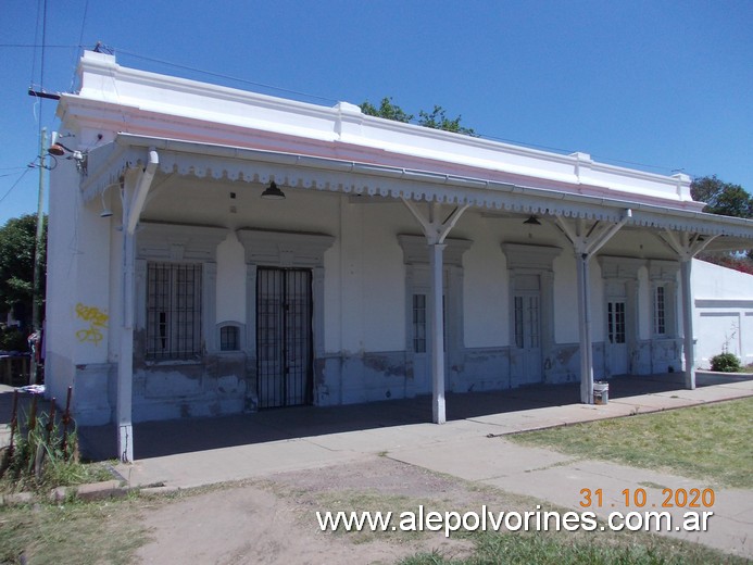 Foto: Estacion Toro - Presidente Derqui (Buenos Aires), Argentina