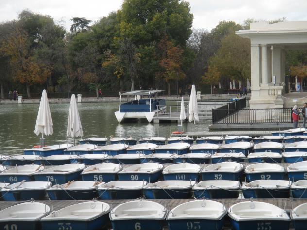 Foto: Embarcadero en el estanque del parque de El Retiro - Madrid (Comunidad de Madrid), España