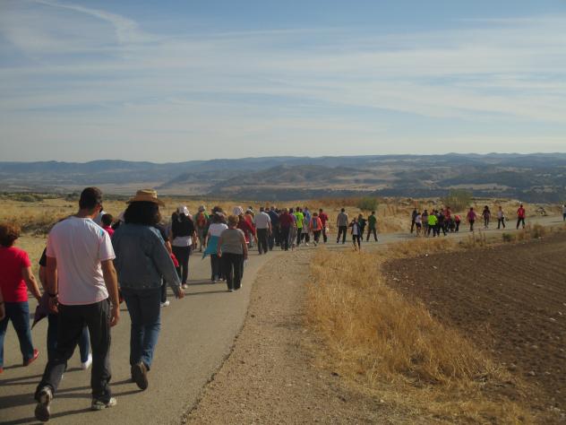 Foto: Marcha solidaria contra el cáncer - Mazuecos (Guadalajara), España