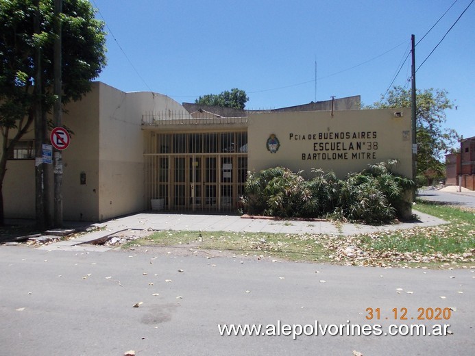 Foto: Escuela Bartolome Mitre - Del Viso (Buenos Aires), Argentina