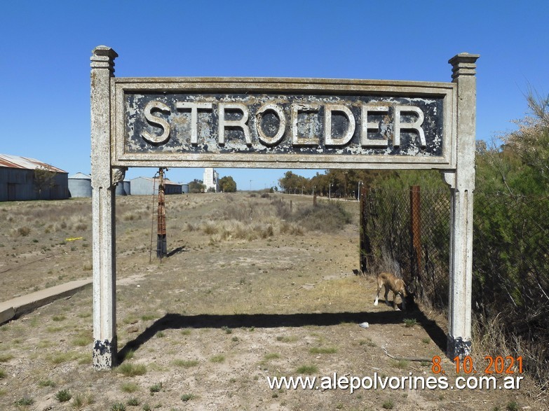 Foto: Estacion Stroeder - Stroeder (Buenos Aires), Argentina