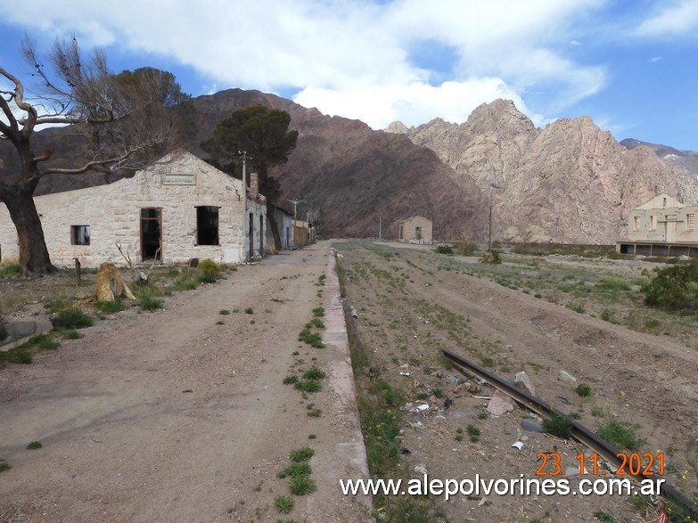 Foto: Estacion Uspallata FC Trasandino - Uspallata (Mendoza), Argentina