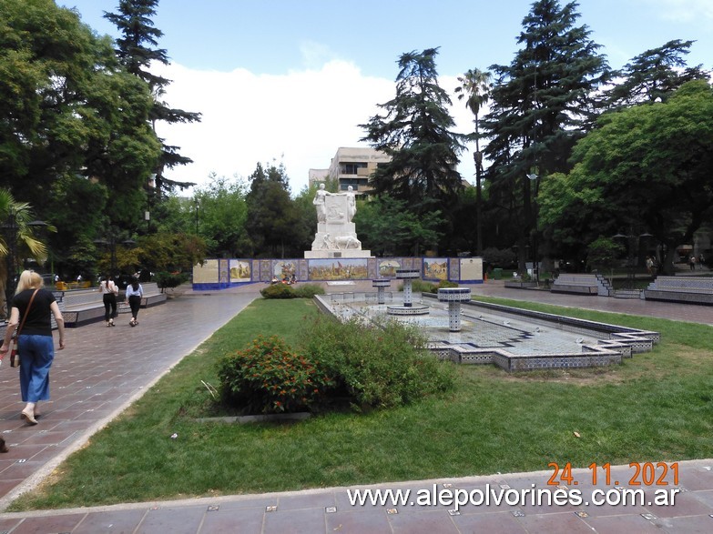 Foto: Mendoza - Plaza España - Mendoza, Argentina