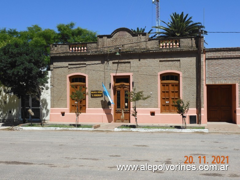 Foto: Quetrequen - Biblioteca Rivadavia - Quetrequen (La Pampa), Argentina