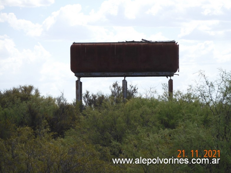 Foto: Restos Tanque Estacion Pichi Ciego - Mendoza - Pichi Ciego (Mendoza), Argentina