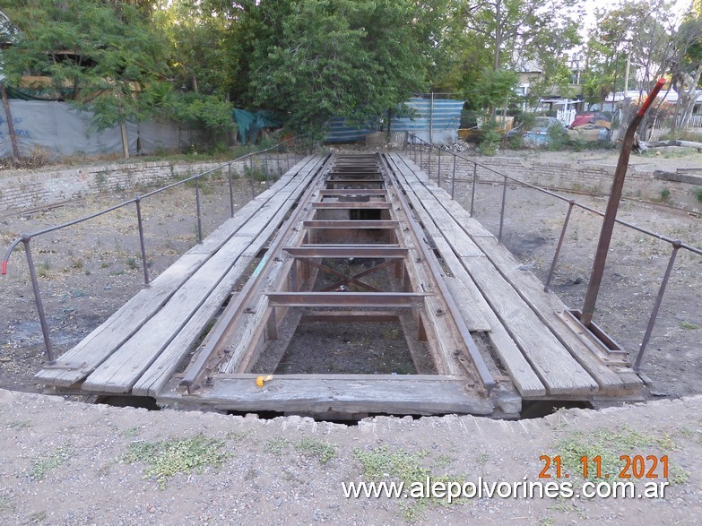 Foto: Estacion Mendoza FCBAP - Mesa Giratoria - Mendoza, Argentina