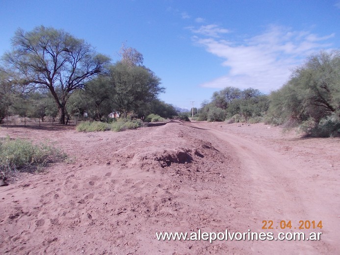 Foto: Apeadero Peñas Blancas - Tinogasta (Catamarca), Argentina