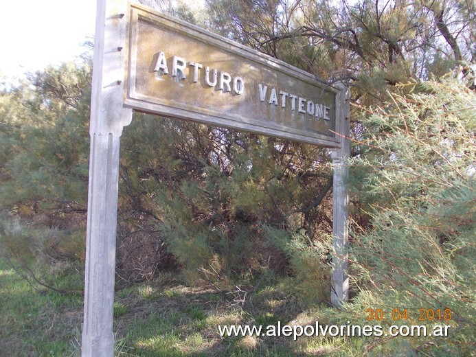 Foto: Estacion Arturo Vatteone - Arturo Vatteone (Buenos Aires), Argentina