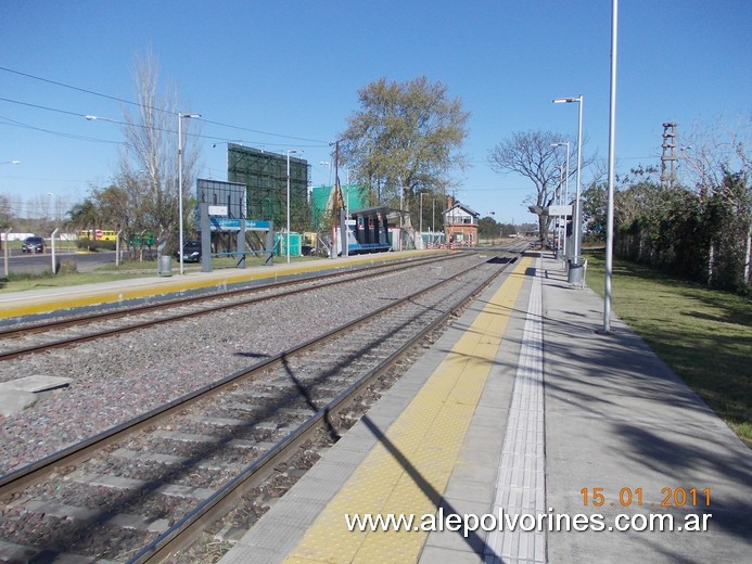 Foto: Estacion Bancalari - Bancalari (Buenos Aires), Argentina