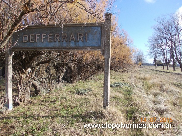 Foto: Estacion Defferrari - Defferrari (Buenos Aires), Argentina