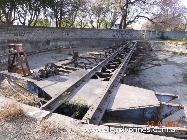 Foto: Estación Frías - Mesa Giratoria - Frias (Santiago del Estero), Argentina