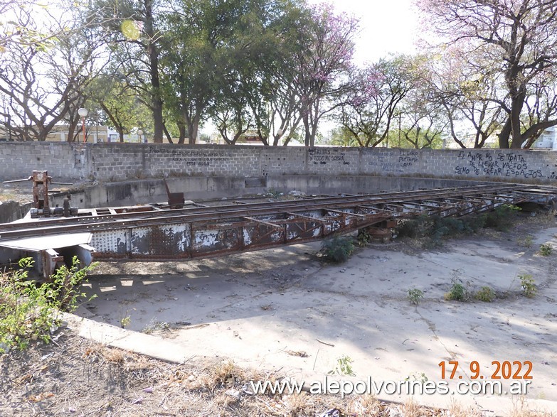 Foto: Estación Frías - Mesa Giratoria - Frias (Santiago del Estero), Argentina