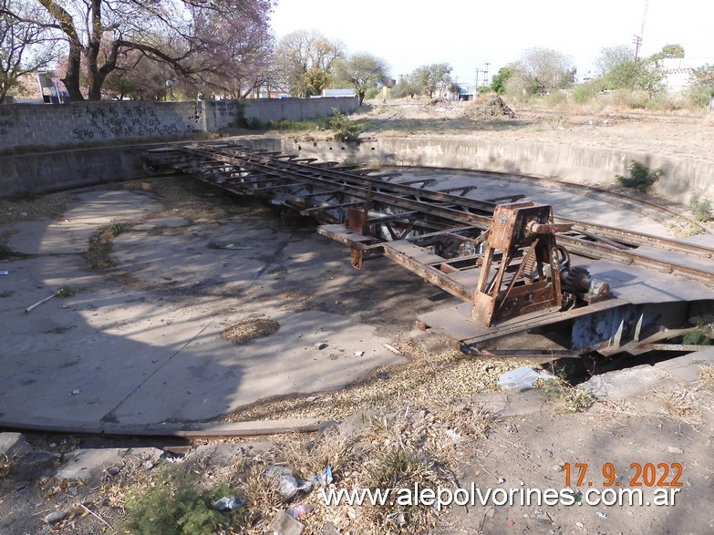 Foto: Estación Frías - Mesa Giratoria - Frias (Santiago del Estero), Argentina