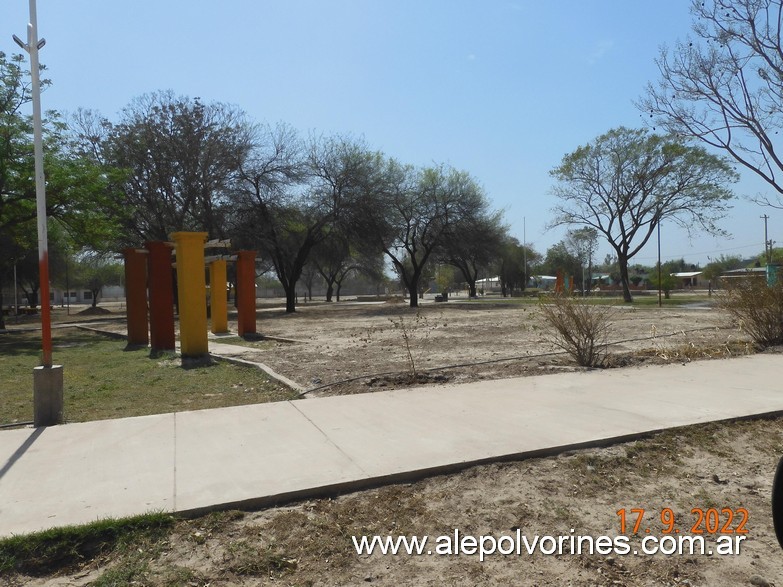 Foto: Brea Pozo - Plaza - Brea Pozo (Santiago del Estero), Argentina