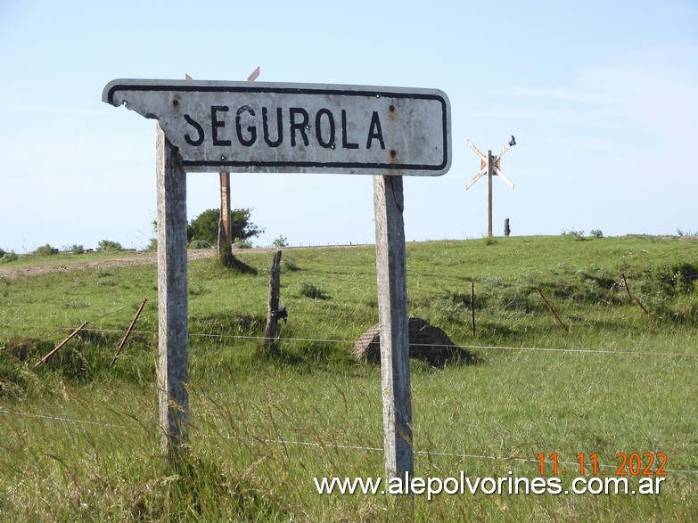 Foto: Segurola - Acceso - Segurola (Buenos Aires), Argentina