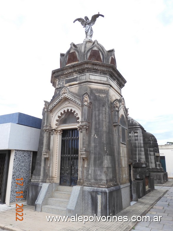 Foto: Azul - Cementerio Municipal - Azul (Buenos Aires), Argentina