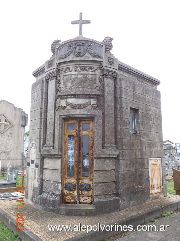 Foto: Azul - Cementerio Municipal - Azul (Buenos Aires), Argentina