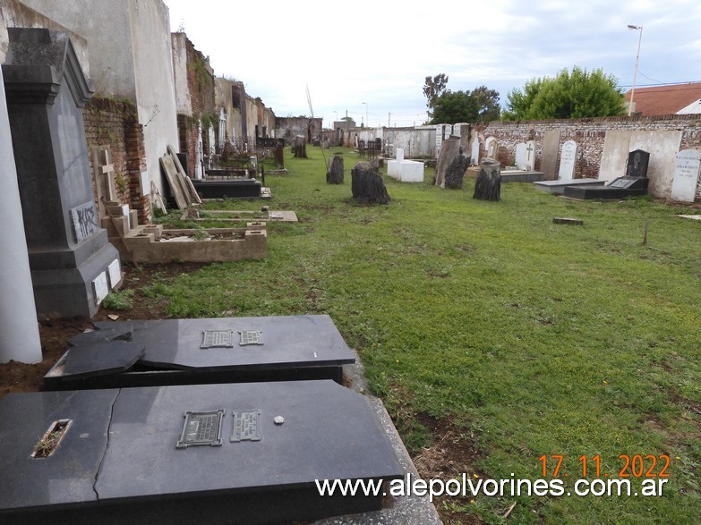 Foto: Azul - Cementerio Municipal - Azul (Buenos Aires), Argentina