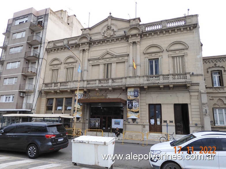 Foto: Azul - Teatro Español - Azul (Buenos Aires), Argentina