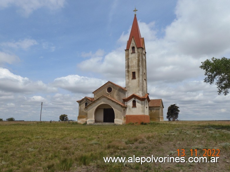 Foto: San Mayol - Iglesia Sagrado Corazón de Jesús - San Mayol (Buenos Aires), Argentina