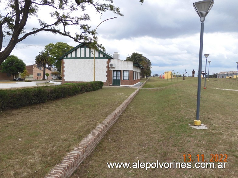 Foto: Estación San Cayetano - San Cayetano (Buenos Aires), Argentina