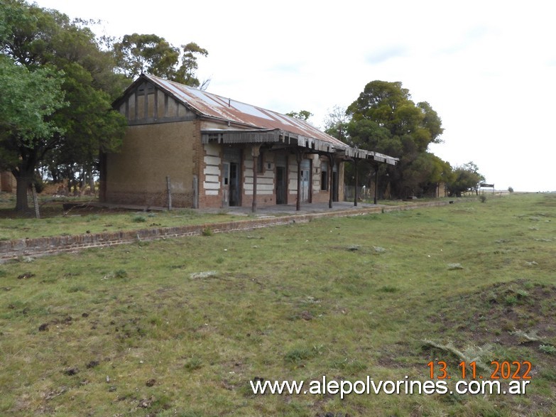 Foto: Estación Lumb - Lumb (Buenos Aires), Argentina