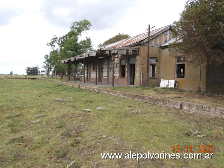 Foto: Estación Lumb - Lumb (Buenos Aires), Argentina