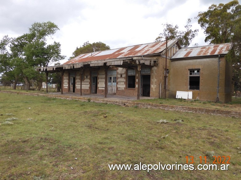 Foto: Estación Lumb - Lumb (Buenos Aires), Argentina