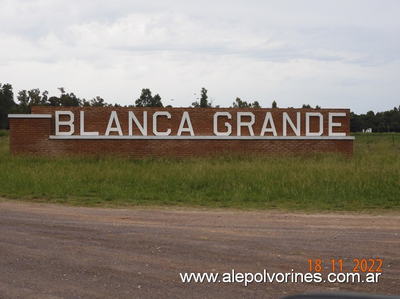 Foto: Blanca Grande - Acceso - Blanca Grande (Buenos Aires), Argentina