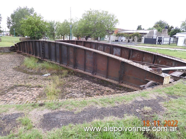 Foto: Estación Bolívar - Mesa Giratoria - San Carlos de Bolivar (Buenos Aires), Argentina