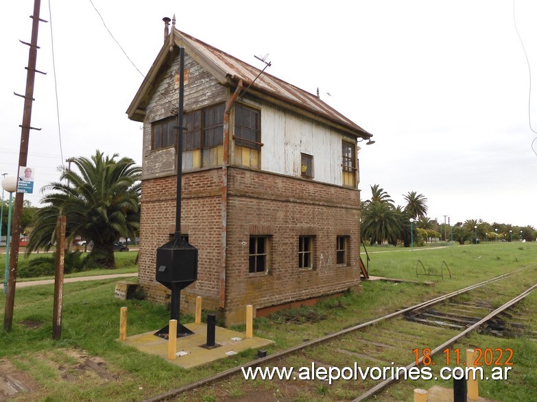 Foto: Estación Bolívar - Cabin - San Carlos de Bolivar (Buenos Aires), Argentina