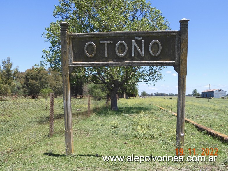 Foto: Estación Otoño - Otoño (Buenos Aires), Argentina