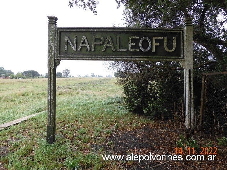 Foto: Estación Napaleofu - Napaleofu (Buenos Aires), Argentina