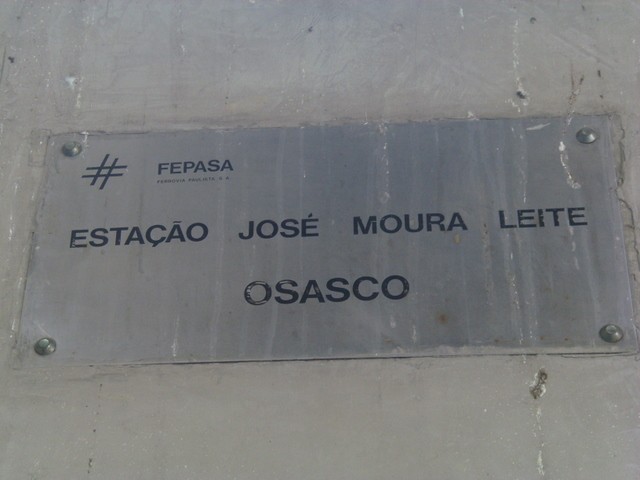 Foto: cartel en la estación Osasco - Osasco (São Paulo), Brasil