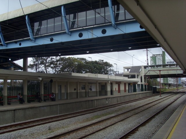 Foto: estación Prefeito Saladino - Santo André (São Paulo), Brasil