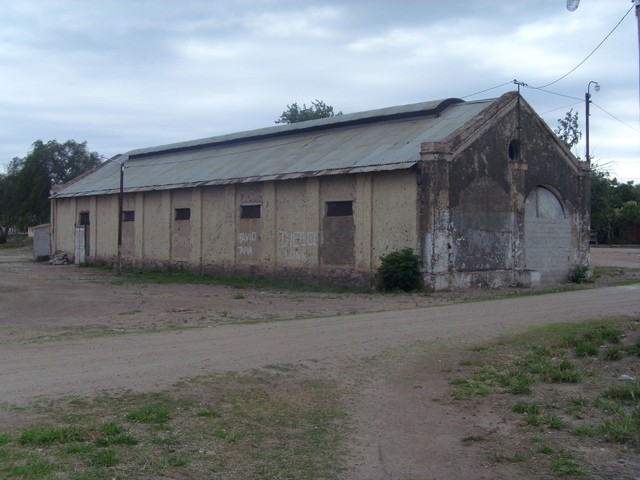 Foto: ex galpón de locomotoras en Toco-Toco - Cruz del Eje (Córdoba), Argentina