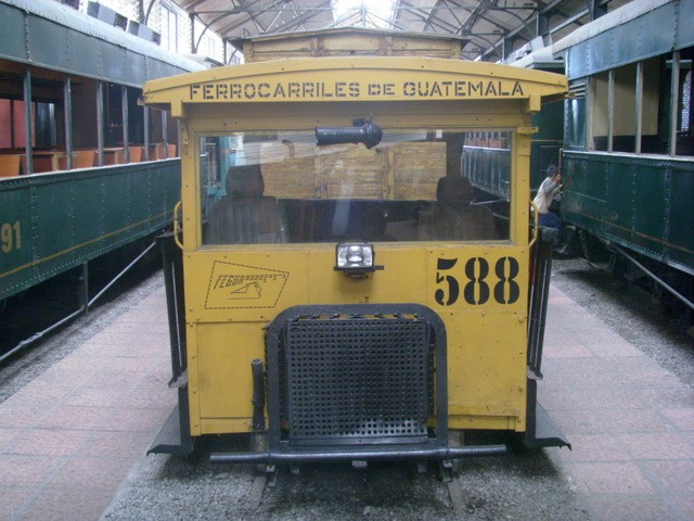 Foto: museo ferroviario, ex estación cabecera de FEGUA - Guatemala, Guatemala